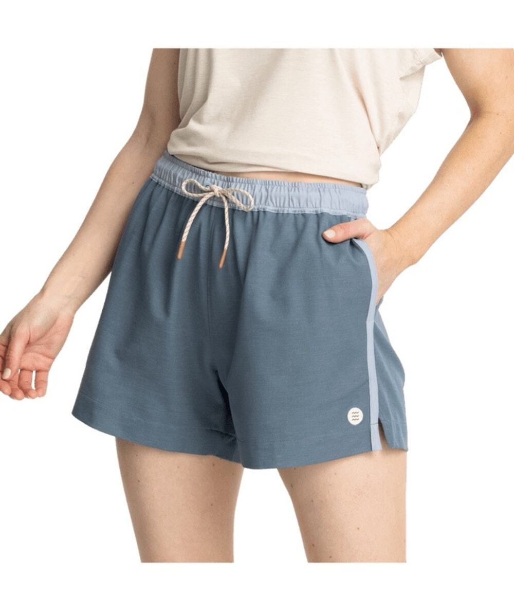 Free Fly Women’s L Reverb Athletic Shorts Pacific Blue 4” Inseam EUC Gym Running